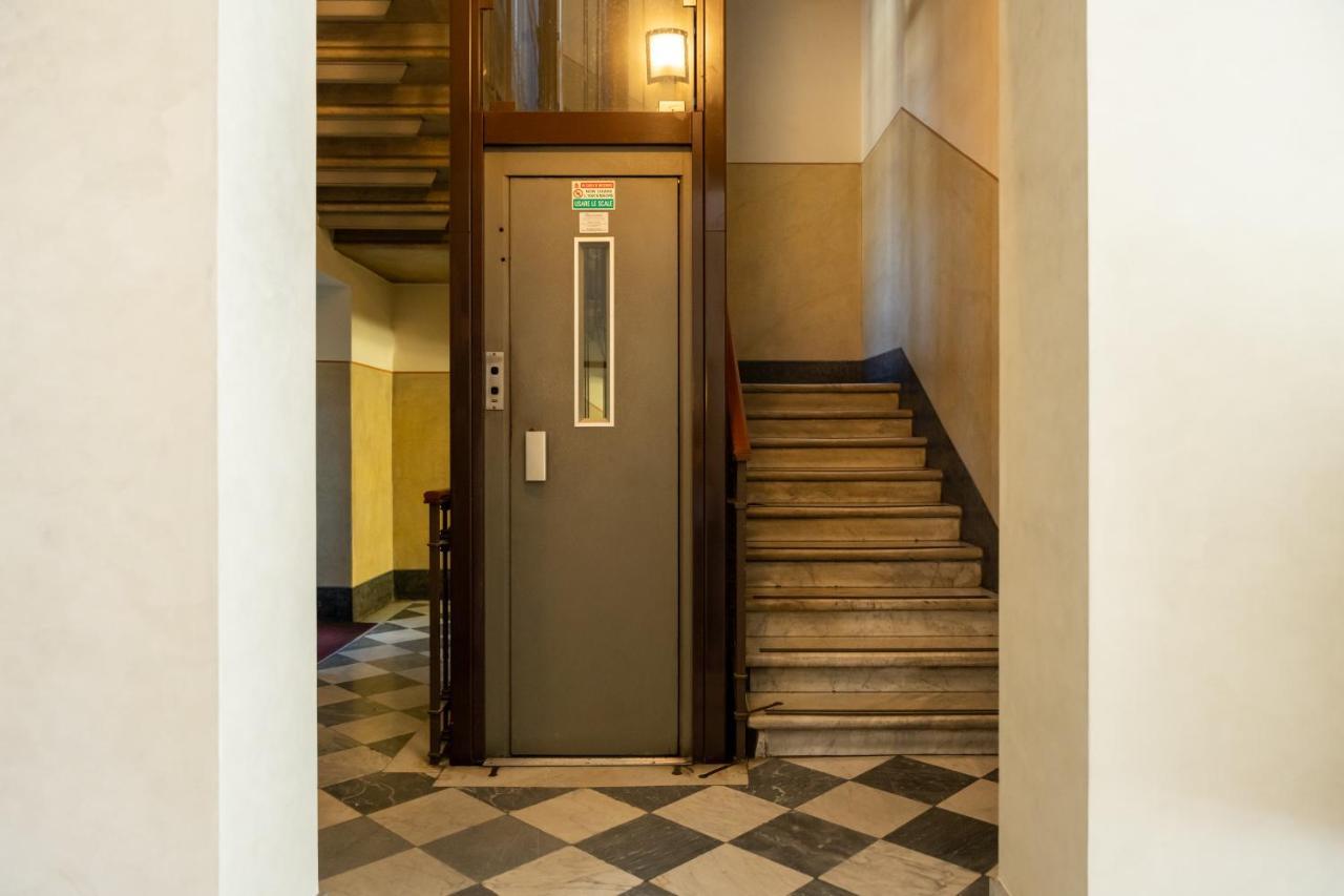 5 Min Duomo Luxury Home In Brera Design District Milan Luaran gambar
